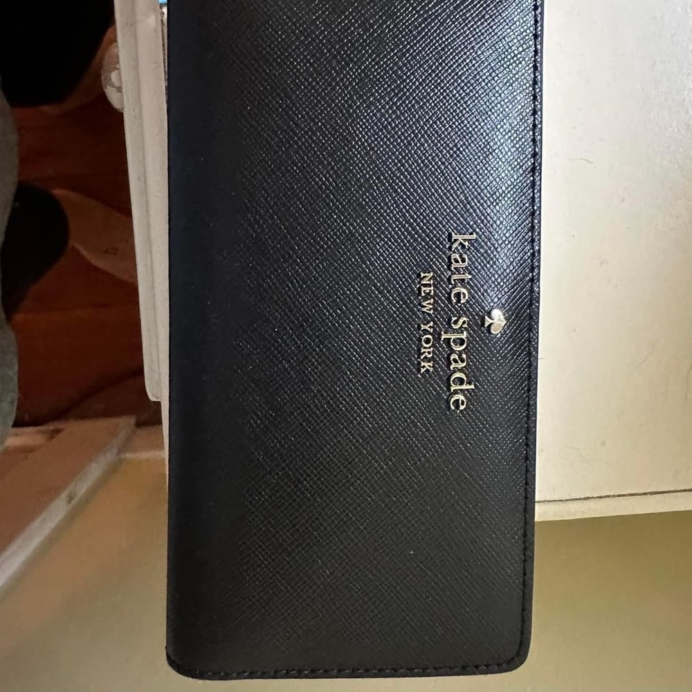 Kate Spade Staci large bifold wallet.  Brand new never used.